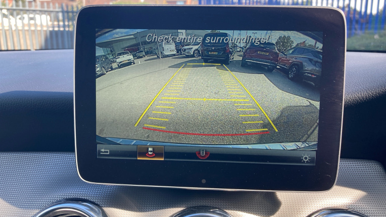 Mercedes-Benz GLA 180 Urban Edition 5dr Petrol Hatchback